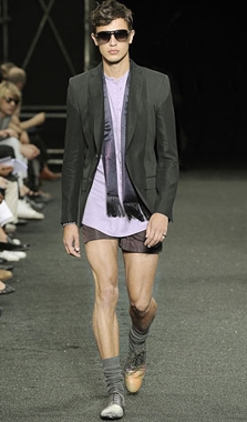 Louis-Vuitton-Collezione-Primavera-Estate-2010-Pantaloncino