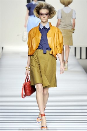 fendi donna collezione primavera estate 2012 15