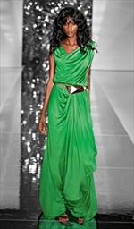 Escada veste la donna da diva per la Primavera Estate 2010