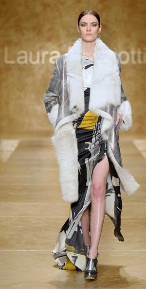 laura biagiotti autunno inverno 2011 2012 15