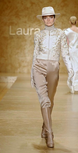 laura biagiotti autunno inverno 2011 2012 24