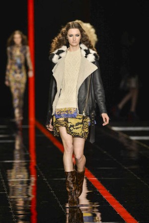 Just Cavalli Gonna Midi In Denim Stampato 'animal Denim' Per Donna. Modello In Gabardine, Stile Selvaggio E Fashion. - 6