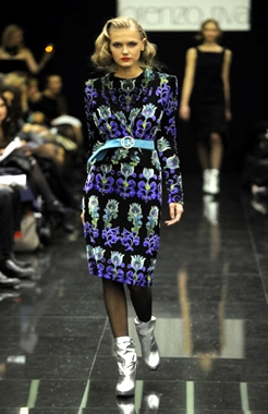 lorenzo riva collezione autunno inverno 2010 2011 abito stampe