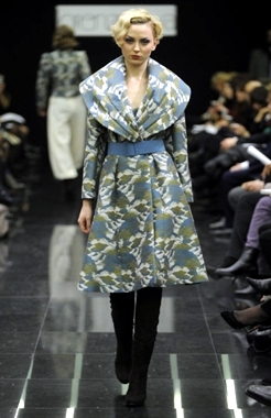 lorenzo riva collezione autunno inverno 2010 2011 cappotto