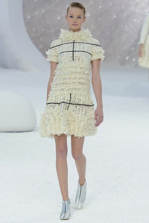 chanel donna collezione primavera estate 2012 09