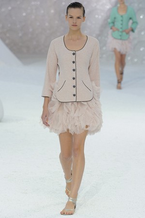 chanel donna collezione primavera estate 2012 12