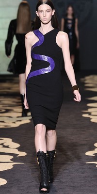 versace donna autunno inverno 2011 15