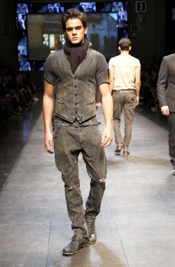 dolce e gabbana collezione autunno inverno 2010 2011 completo jeans