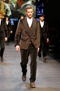 dolce e gabbana collezione autunno inverno 2010 2011 panciotto