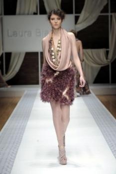 laura biagiotti collezione autunno inverno 2010 2011 collane