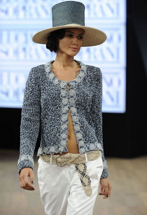 luciano soprani donna collezione primavera estate 2012 06