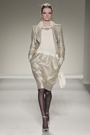 moschino collezione donna inverno 2011 2012 10