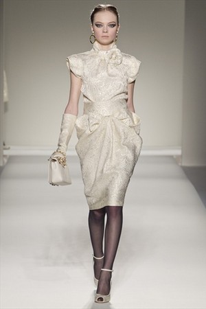 moschino collezione donna inverno 2011 2012 11