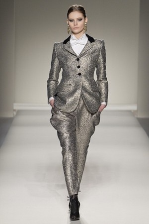 moschino collezione donna inverno 2011 2012 14