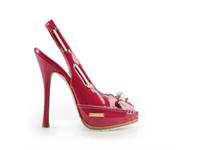 Dsquared2 innalza la Donna con la Collezione Primavera Estate 2010