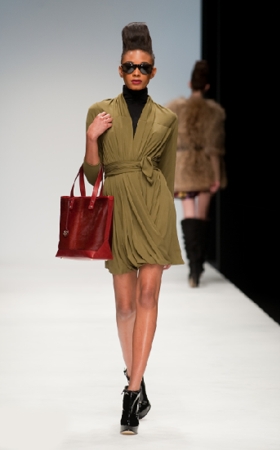 issa london abito stretch autunno inverno 2010