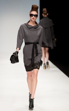 issa london tubino lana autunno inverno 2010