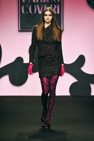 colore ed eleganza per enrico coveri collezione donna autunno inverno 2012 2013 02