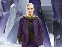 Chanel, forme morbide ed avvolgenti