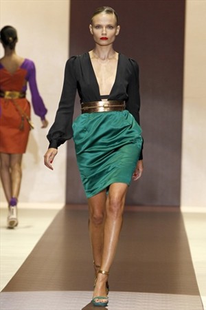 gucci scollatura primavera estate 2011
