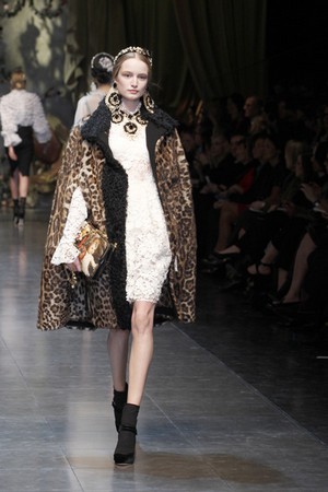 preziose suggestioni orientali per dolce e gabbana collezione donna autunno inverno 2012 2013 10