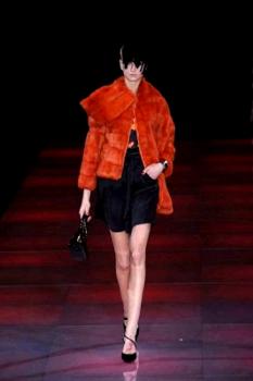 armani collezione autunno inverno 2010 2011 (009)