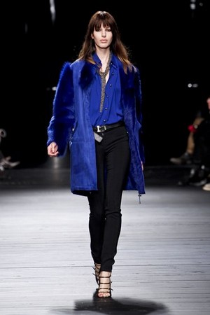 la donna che veste iceberg e perfetta e sofisticata donna autunno inverno 2012 2013 06