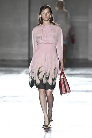 prada vestiti eleganti prada vestiti eleganti