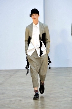 Scopri le Collezioni di Comme des Garcons