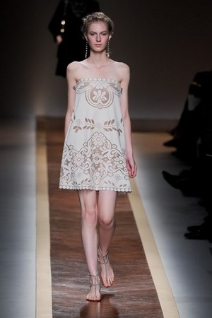valentino donna collezione primavera estate 2012 03