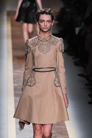 valentino donna collezione primavera estate 2012 12
