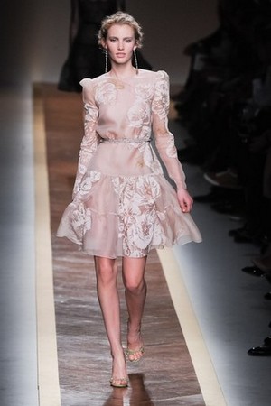 valentino donna collezione primavera estate 2012 32