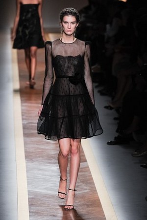 valentino donna collezione primavera estate 2012 33
