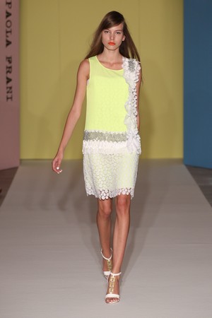 paola frani donna collezione primavera estate 2012 01