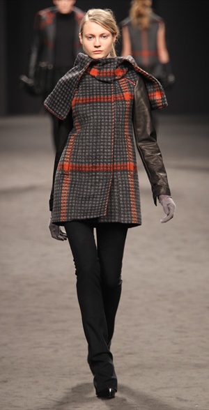 costume national abbigliamento donna inverno 2011 2012 08