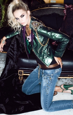 Rosso di Sera Collezione Donna Autunno Inverno 2009 2010 Magazine Donna Abbigliamento