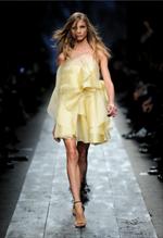 Valentino Collezione Donna Primavera Estate 2010