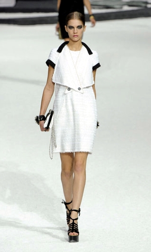 chanel abito primavera estate 2011