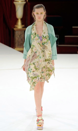 kenzo abito primavera estate 2011