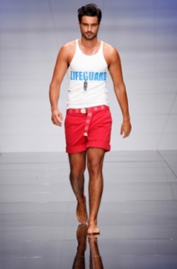 Carlo-Pignatelli-Collezione-Primavera-Estate-2010-Pantalone-corto