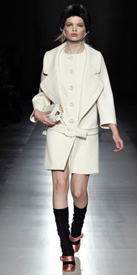 prada inverno 2011 2012 01