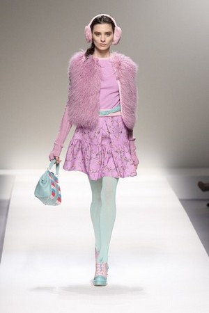 il borsalino tra gli accessori autunno inverno piu in voga per il 2012 2013 02