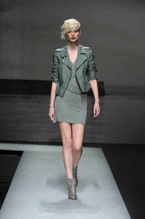 stile glam rock per diesel collezione donna autunno inverno 2012 2013 03
