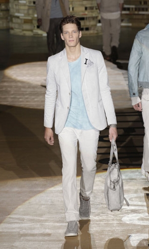 iceberg borsa primavera estate 2011