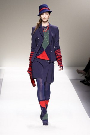 colori estivi e vitaminici nelle collezioni autunno inverno 2012 13 02