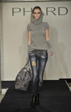 phard autunno inverno 2010 2011 cappuccio