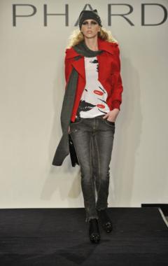 phard autunno inverno 2010 2011 giacca rossa