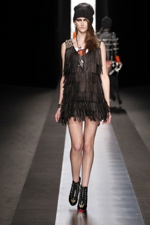 look sporty chic e sferzate di colore con frankie morello donna autunno inverno 2012 2013 07