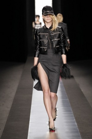 look sporty chic e sferzate di colore con frankie morello donna autunno inverno 2012 2013 09