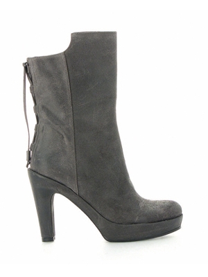 donna loka mezzo stivale ai 2010